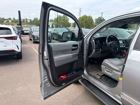 Used 2018 Toyota Sequoia Limited AWD/4WD image 24