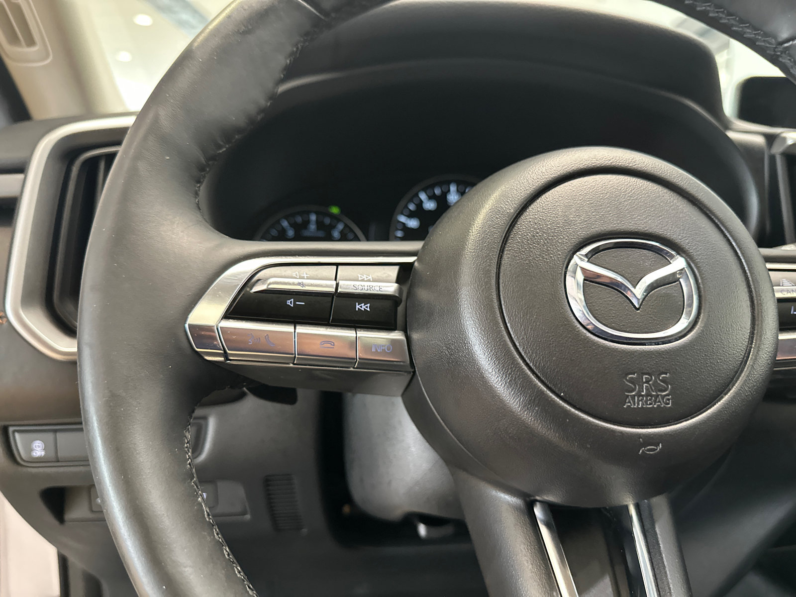 Used 2024 MAZDA CX-50 AWD 2.5 Turbo w/ Cargo Package image 22