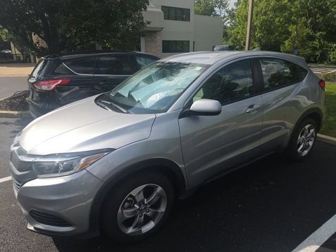 Used 2020 Honda HR-V LX image 14