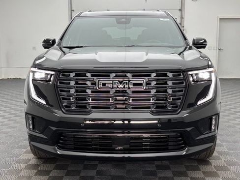New 2026 GMC Acadia Denali Ultimate w/ LPO, Floor Liner Package AWD/4WD image 17