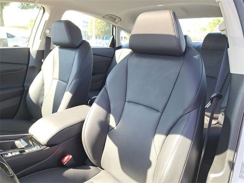 Certified 2025 Honda Accord EX-L image 18