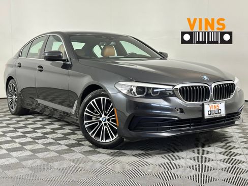 Used 2019 BMW 530i xDrive w/ Convenience Package AWD/4WD image 1