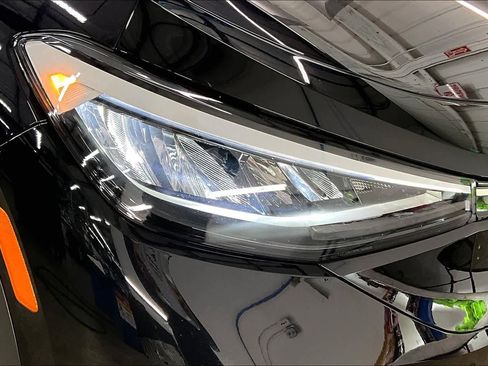 Used 2023 Volkswagen ID.4 Pro image 29