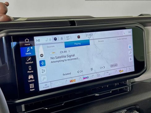 New 2026 Jeep Gladiator Sport image 17