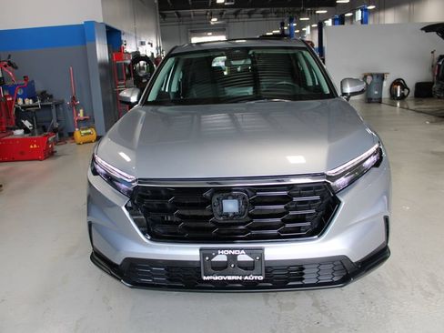 Certified 2025 Honda CR-V EX image 2