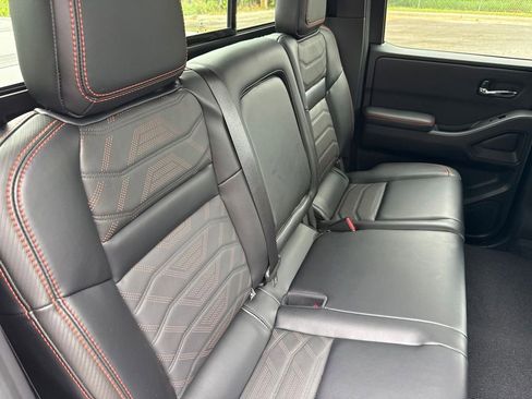 Used 2025 Nissan Frontier PRO-4X w/ Pro Premium Package AWD/4WD image 14