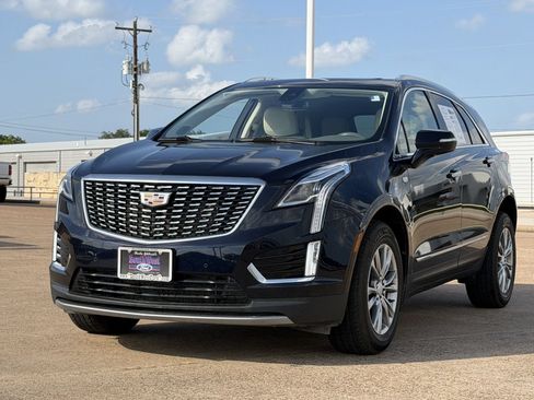 Used 2021 Cadillac XT5 Premium Luxury AWD/4WD image 9