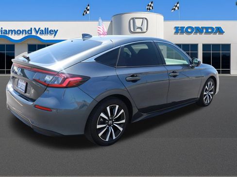 Certified 2024 Honda Civic EX-L image 6