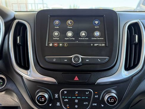Used 2019 Chevrolet Equinox LT FWD image 17