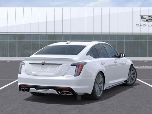 New 2026 Cadillac CT5 V image 4
