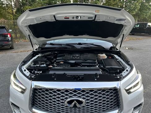 Used 2021 INFINITI QX80 Sensory w/ All-Season Package image 20