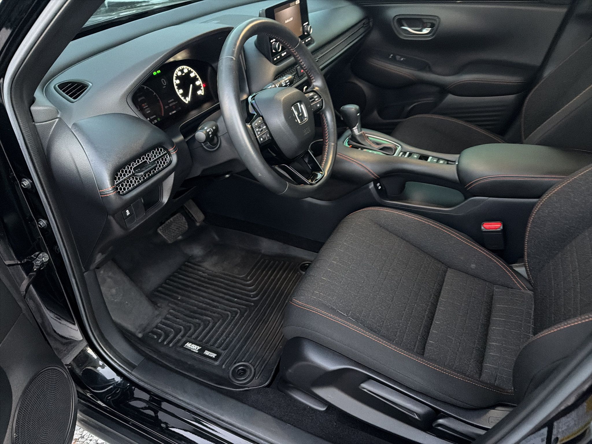 Used 2024 Honda HR-V Sport image 13