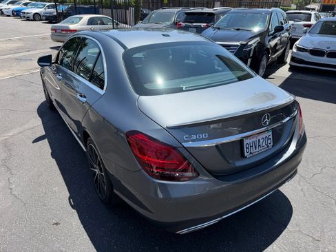 Used 2019 Mercedes-Benz C 300 Sedan image 24