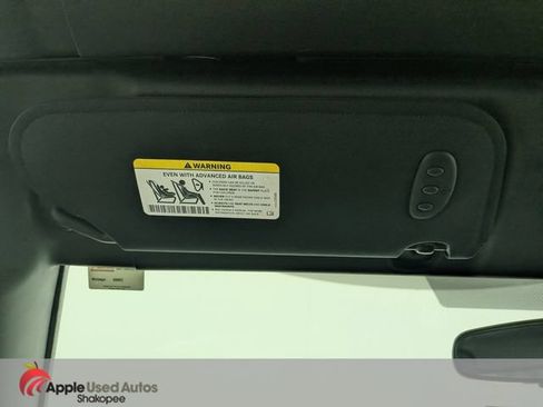 Used 2012 Chrysler 200 Touring FWD image 17