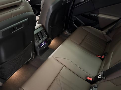 Used 2026 BMW X3 xDrive30 w/ Convenience Package image 21