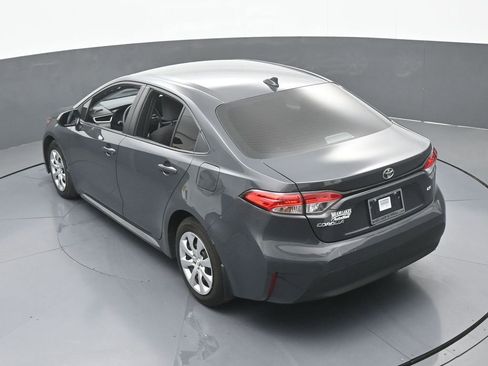 Used 2025 Toyota Corolla LE FWD image 41