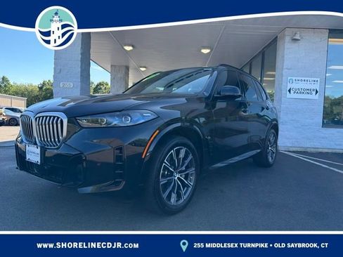 Used 2024 BMW X5 xDrive40i w/ M Sport Package AWD/4WD image 1