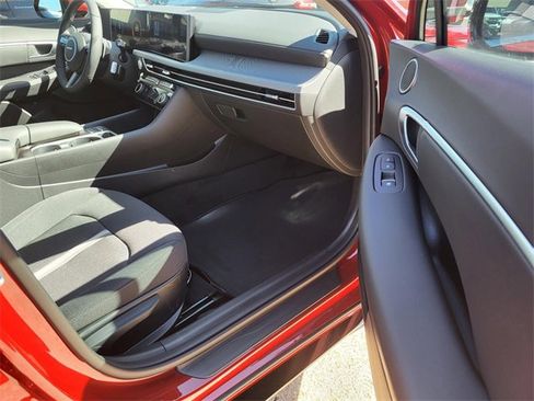 New 2026 Hyundai Sonata SEL image 6