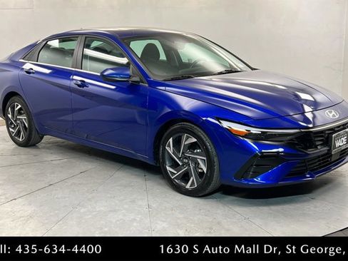 Used 2025 Hyundai Elantra SEL image 7