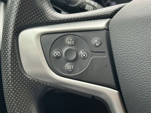 Used 2024 GMC Terrain SLE image 35