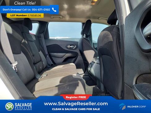 Used 2015 Jeep Cherokee Sport w/ Sport Appearance Group FWD image 13