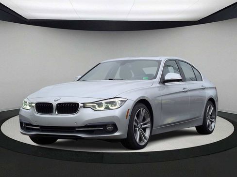 Used 2017 BMW 340i xDrive Sedan image 4