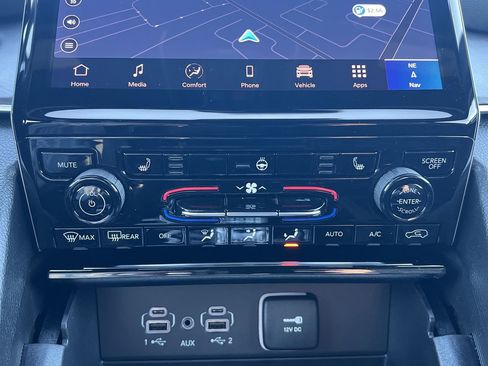 New 2025 Jeep Grand Cherokee L Limited AWD/4WD image 7