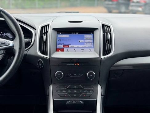Used 2019 Ford Edge SEL w/ Equipment Group 201A AWD/4WD image 23