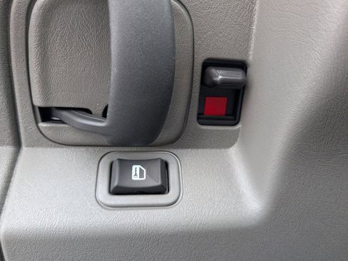 New 2025 Chevrolet Express 2500 w/ Driver Convenience Package image 15