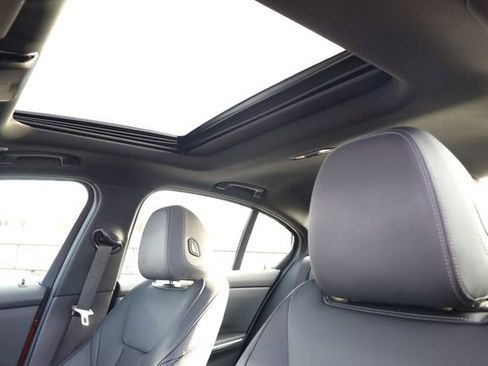 Used 2023 BMW 330i xDrive Sedan w/ Driving Assistance Package image 23