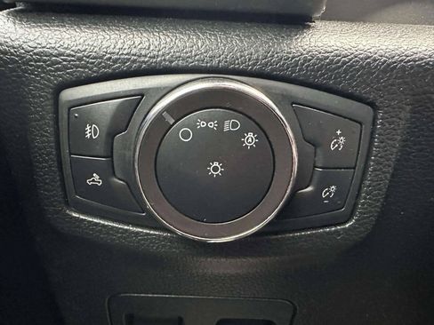 Used 2020 Ford F150 Platinum w/ Equipment Group 701A Luxury AWD/4WD image 28
