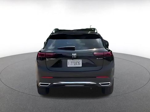 Used 2024 Buick Envision Preferred AWD/4WD image 9