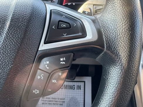 Used 2018 Ford Fusion SE w/ Fusion SE Technology Package FWD image 50