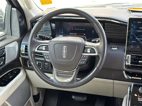 Used 2023 Lincoln Navigator Black Label image 27