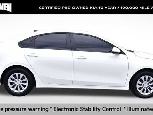 Certified 2024 Kia Forte LX FWD image 6