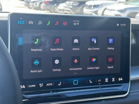 New 2026 Volkswagen Tiguan SE R-Line image 17