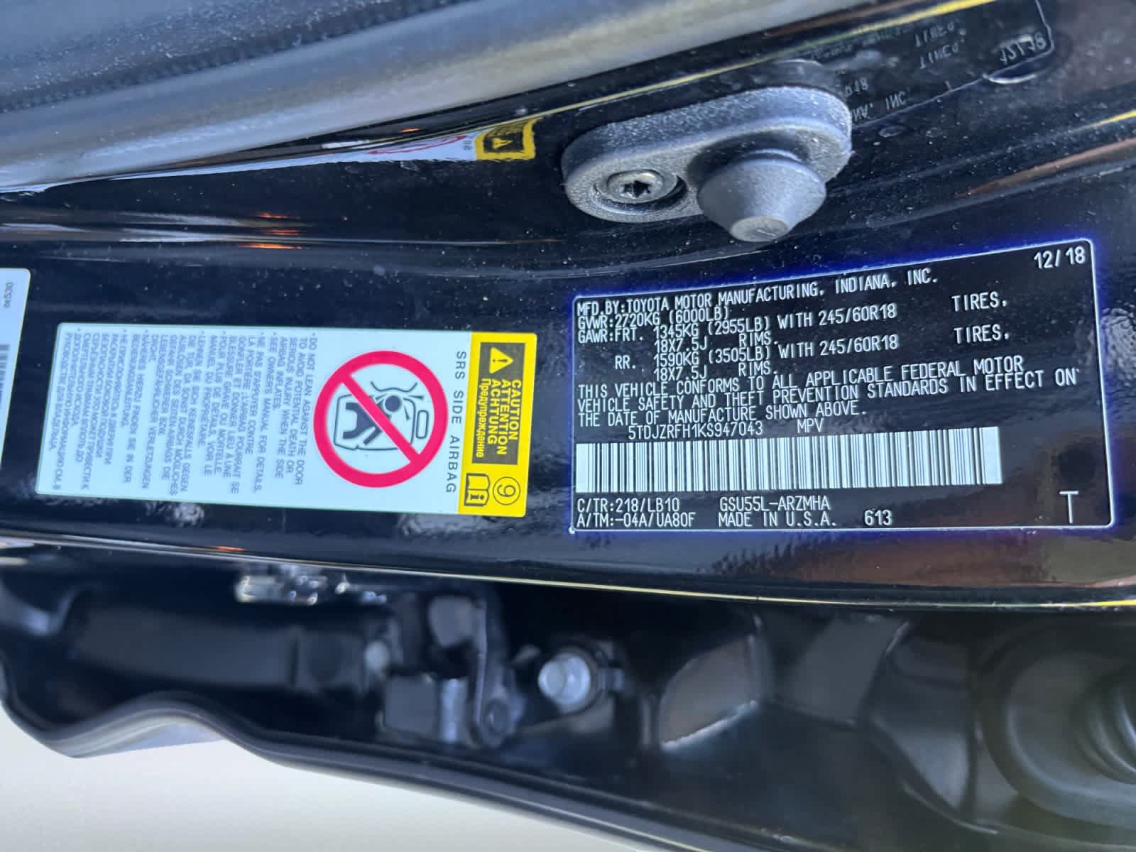 Used 2019 Toyota Highlander XLE AWD/4WD image 17