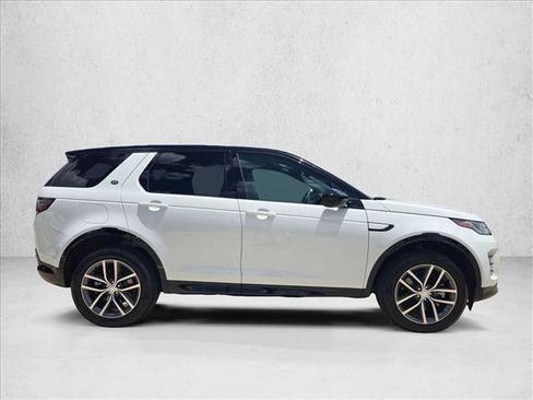 Certified 2026 Land Rover Discovery Sport Landmark AWD/4WD image 4