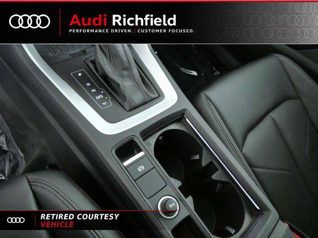 Certified 2025 Audi Q3 2.0T Premium w/ Convenience Package AWD/4WD image 16