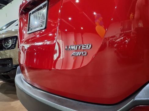 Used 2014 Toyota RAV4 Limited w/ Technology Package AWD/4WD image 8