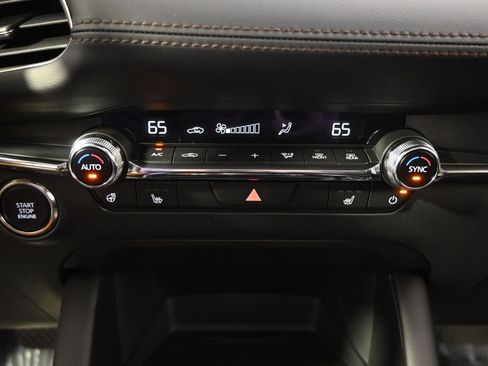 New 2026 MAZDA MAZDA3 Hatchback w/Premium Plus Pkg AWD/4WD image 30