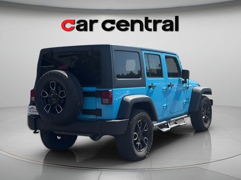 Used 2018 Jeep Wrangler Unlimited Sport S AWD/4WD image 5