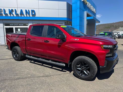 Used 2021 Chevrolet Silverado 1500 LT Trail Boss w/ Bed Protection Package AWD/4WD image 7