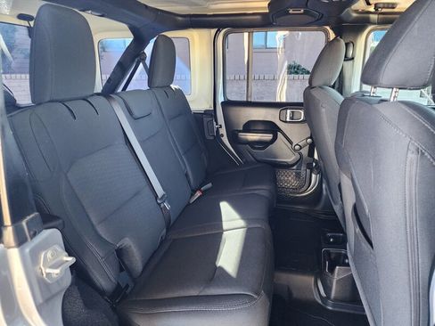 Used 2020 Jeep Wrangler Unlimited Sport image 67