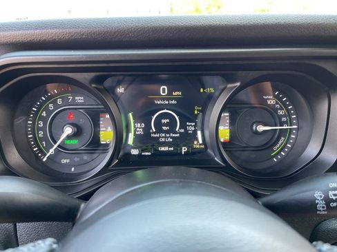 Certified 2025 Jeep Wrangler Unlimited Sport S 4xe image 9