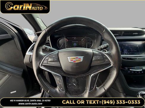 Used 2020 Cadillac XT5 Premium Luxury image 18