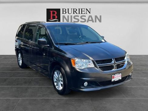 Used 2019 Dodge Grand Caravan SXT FWD image 7