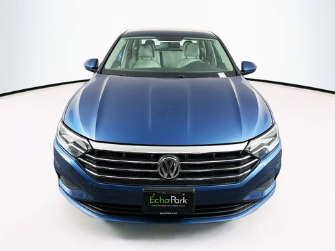 Used 2019 Volkswagen Jetta S w/ Driver Assistance Package image 2
