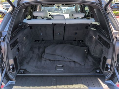 Used 2024 BMW X5 sDrive40i w/ Premium Package RWD image 32