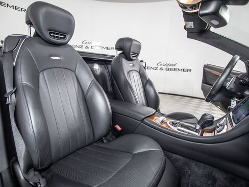 Used 2011 Mercedes-Benz SL 63 AMG image 21